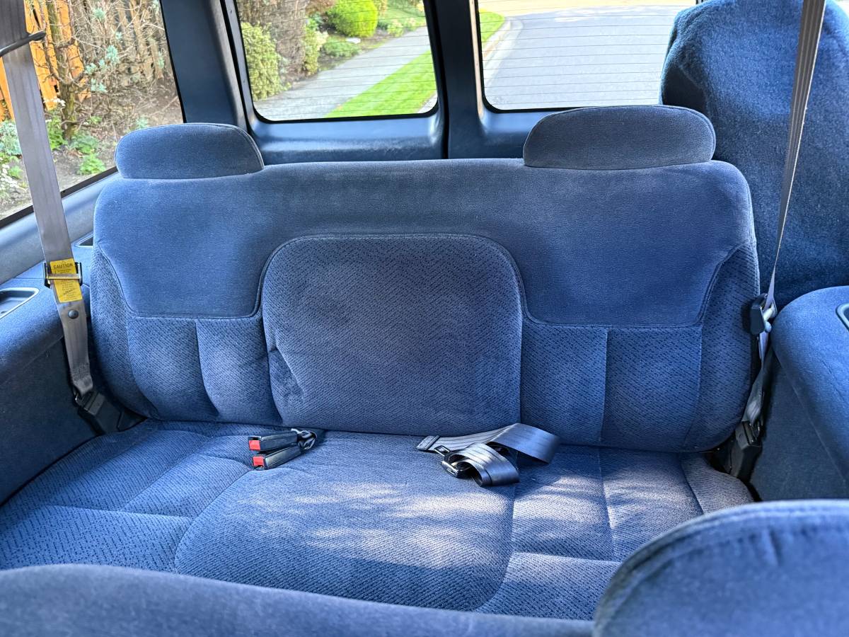 Chevrolet-suburban-2500-1995-5