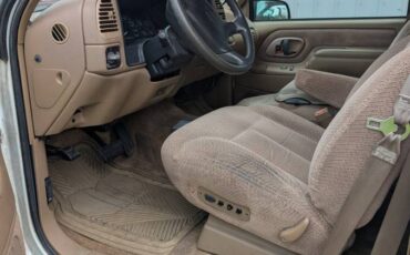 Chevrolet-suburban-34-ton-nominal-diesel-1995-white-6