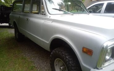 Chevrolet-suburban-k-10-4wd-1969-grey
