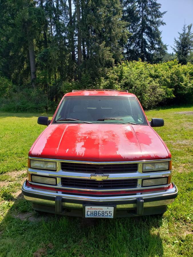 Chevrolet-suburban-k1500-1994-red-2
