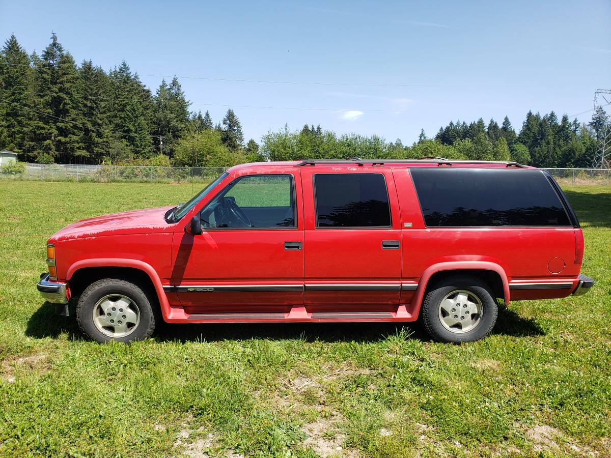 Chevrolet-suburban-k1500-1994-red-3