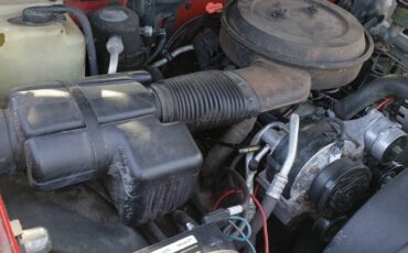 Chevrolet-suburban-k1500-1994-red-9