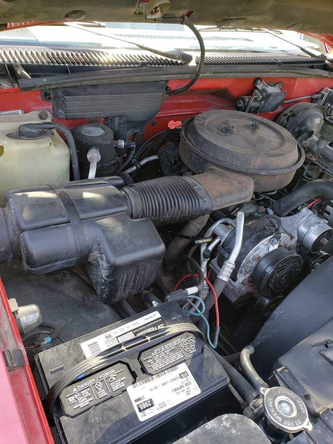 Chevrolet-suburban-k1500-1994-red-9