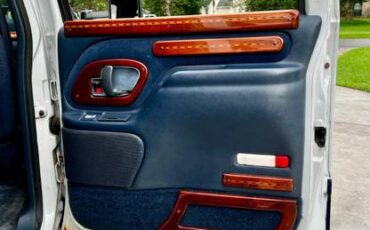 Chevrolet-suburban-k1500-diesel-1995-11