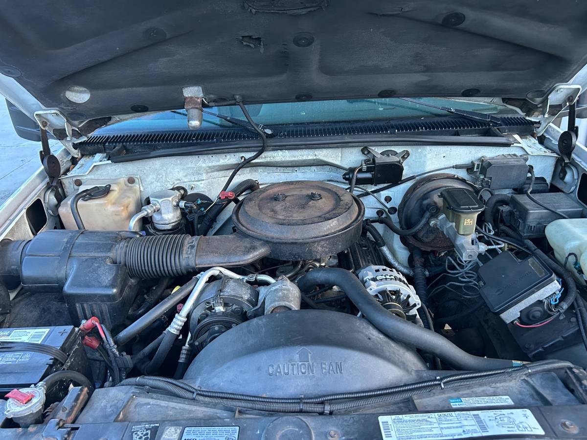 Chevrolet-suburban-k1500-diesel-1995-20