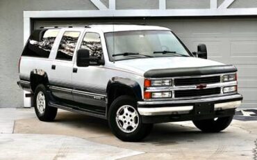 Chevrolet-suburban-k1500-diesel-1995
