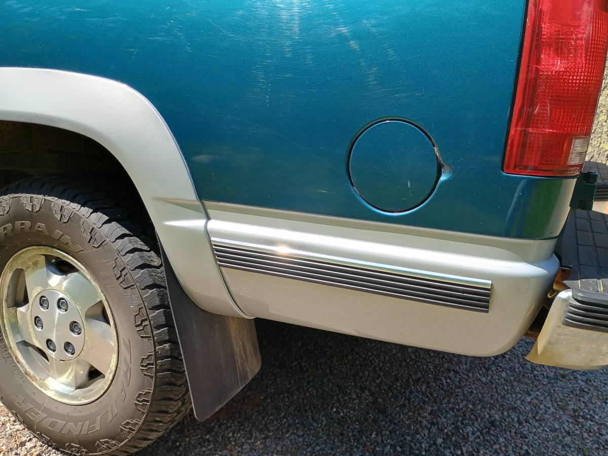 Chevrolet-suburban-silverado-4x4-k1500-1994-blue-1