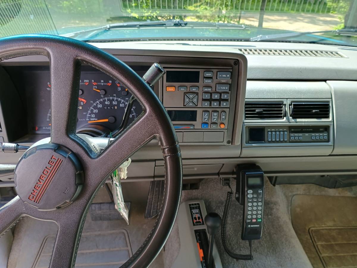 Chevrolet-suburban-silverado-4x4-k1500-1994-blue-5