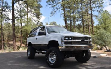 Chevrolet-tahoe-12-ton-nominal-1995-1