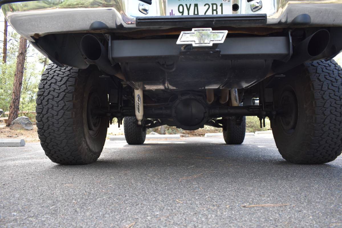 Chevrolet-tahoe-12-ton-nominal-1995-20