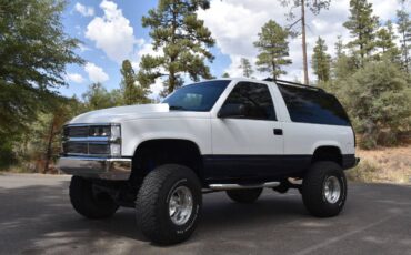 Chevrolet-tahoe-12-ton-nominal-1995