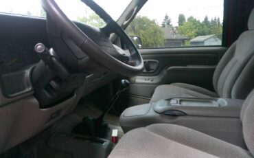 Chevrolet-tahoe-1995-red-6