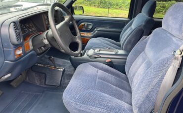 Chevrolet-tahoe-2-door-1995-red-16