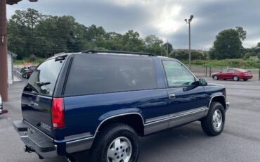 Chevrolet-tahoe-2-door-1995-red-7