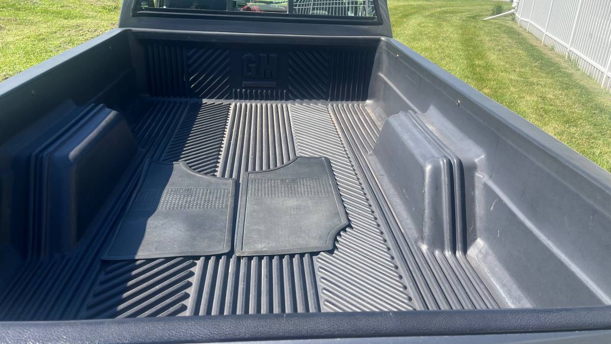 Chevrolet-tahoe-s10-1992-7