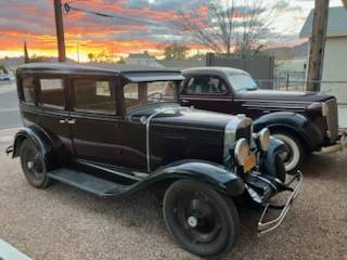 Chevrolet-universal-1930-black-1