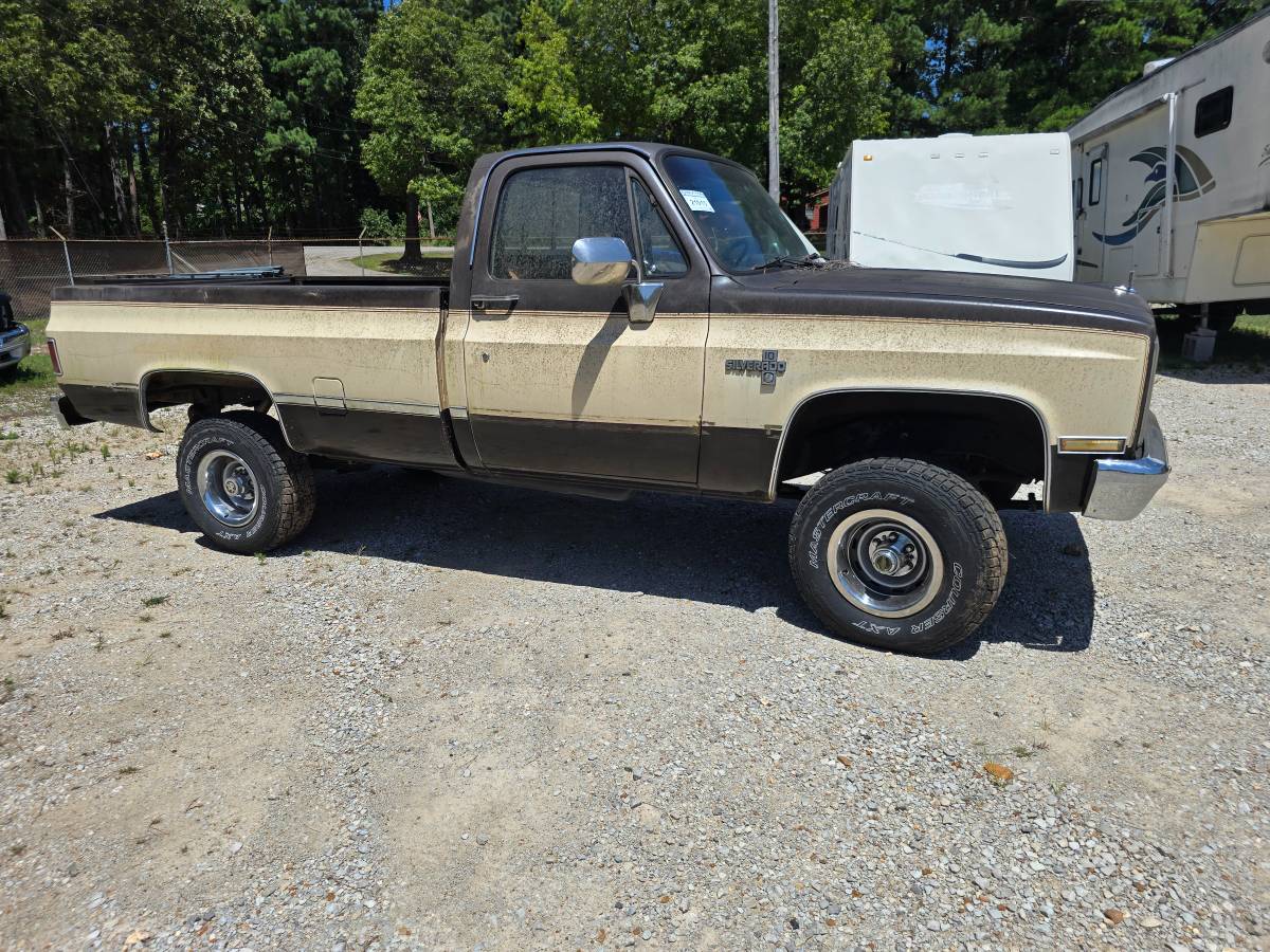 Chevrolet-v10-1987-1