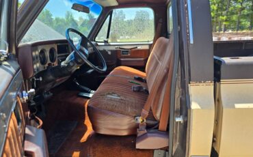 Chevrolet-v10-1987-21