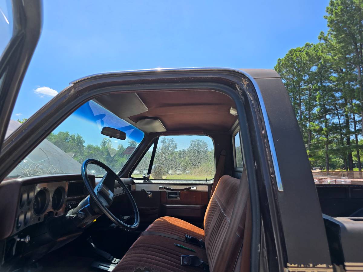 Chevrolet-v10-1987-22