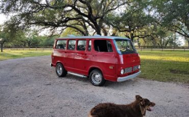 Chevrolet-van-1969-red