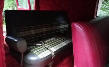 Chevrolet-van-g30-1978-red-7