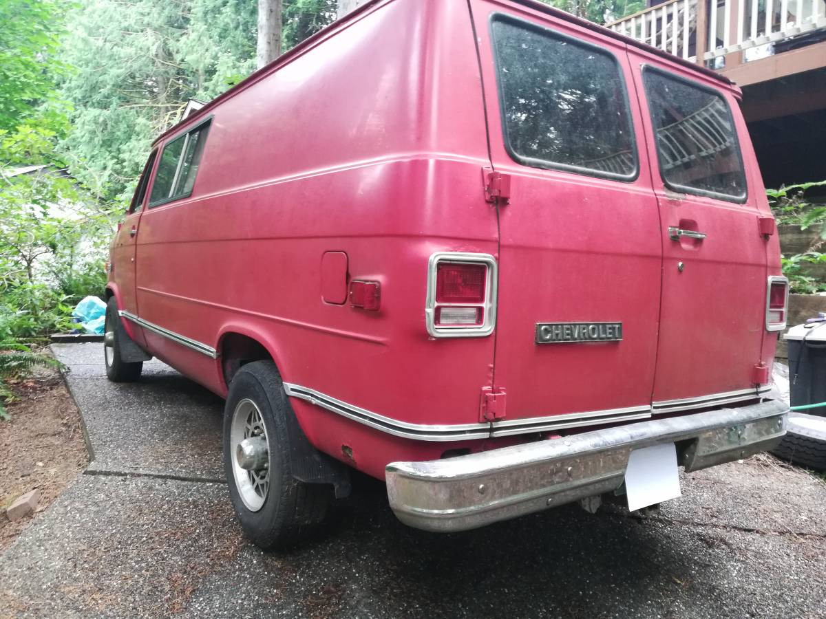 Chevrolet-van-g30-1978-red
