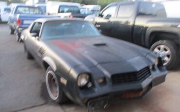 Chevrolet-z28-camaro-1978-black-3
