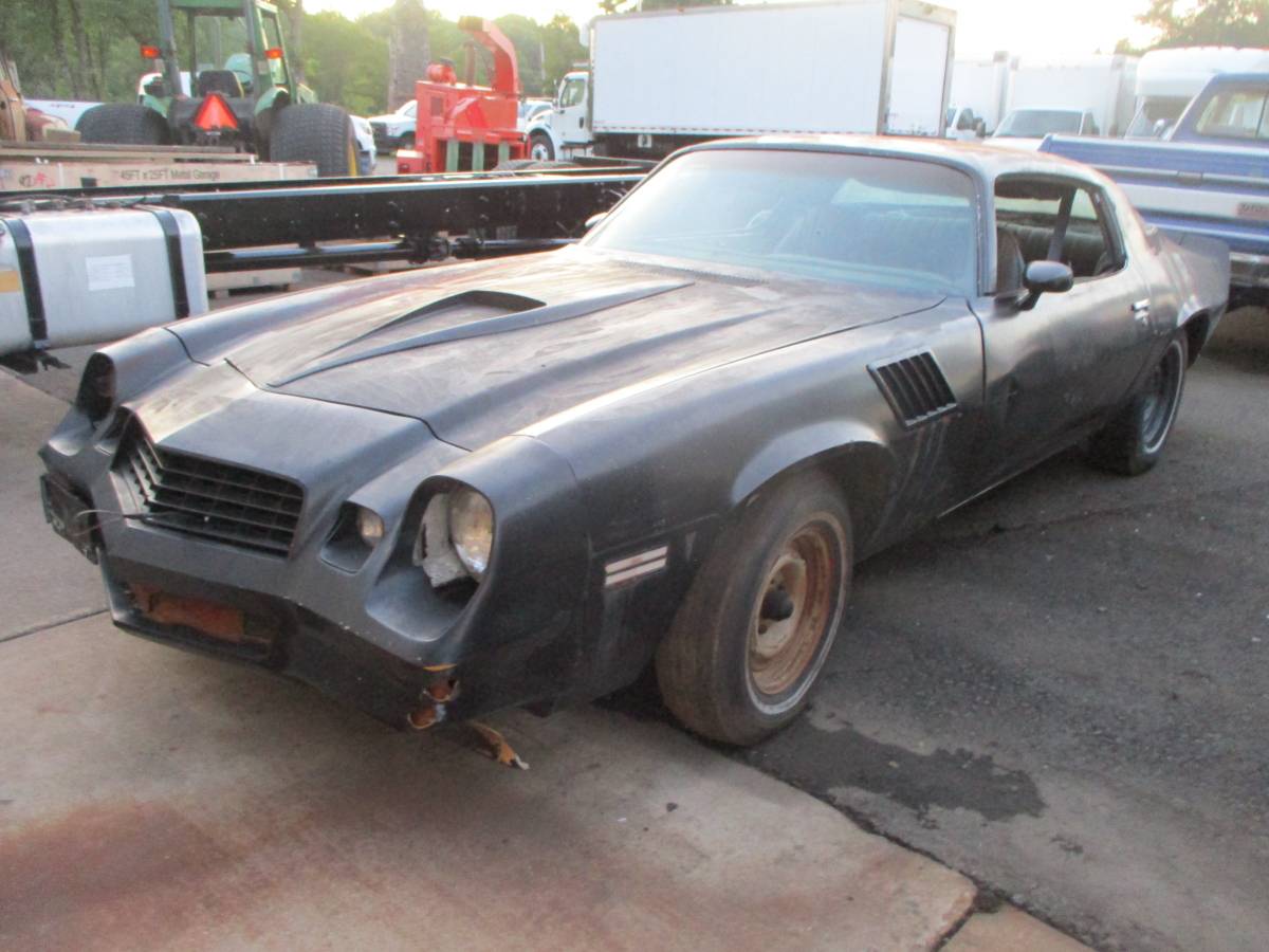 Chevrolet-z28-camaro-1978-black