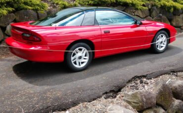 Chevrolet-z28-camaro-1995-red-2