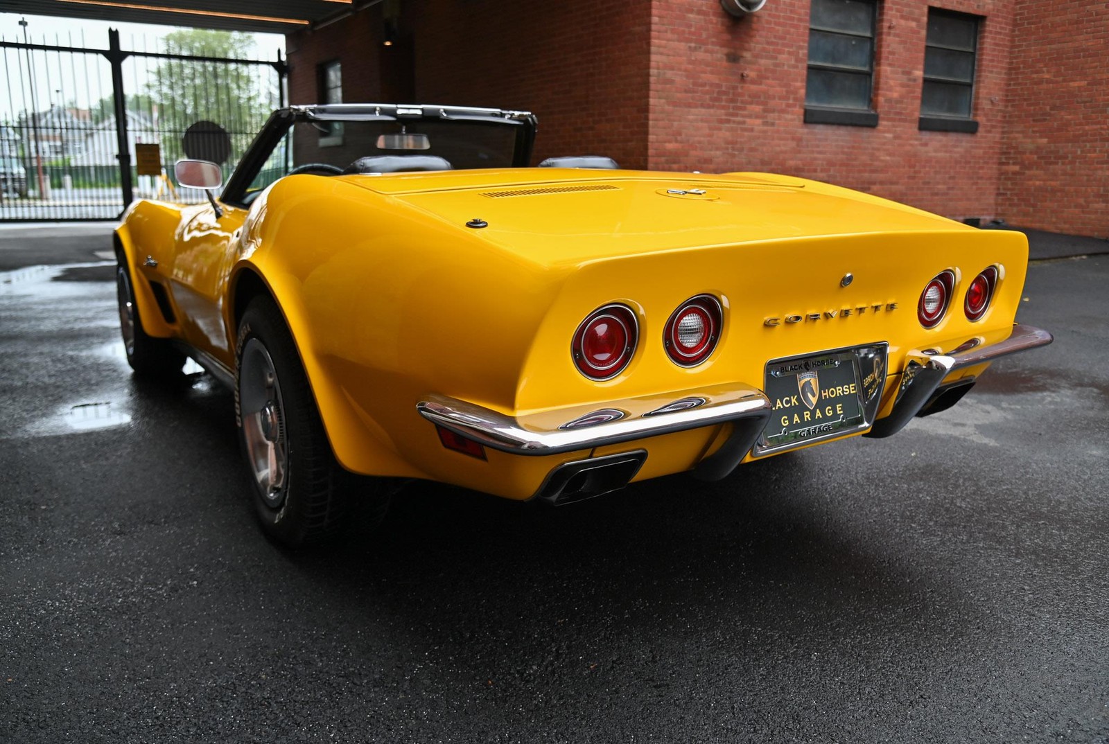Chevrolete-Corvette-1973-8