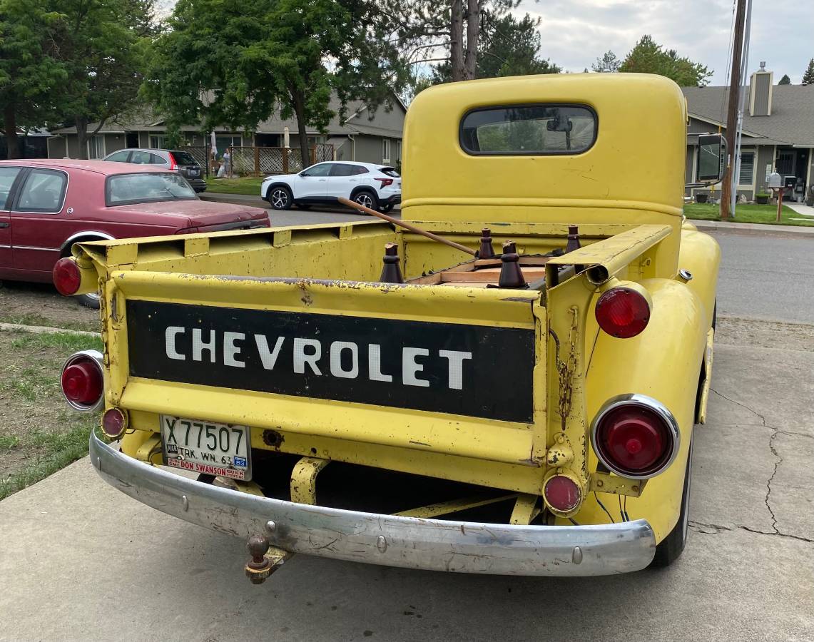 Chevy-12-ton-pick-up-1946-2