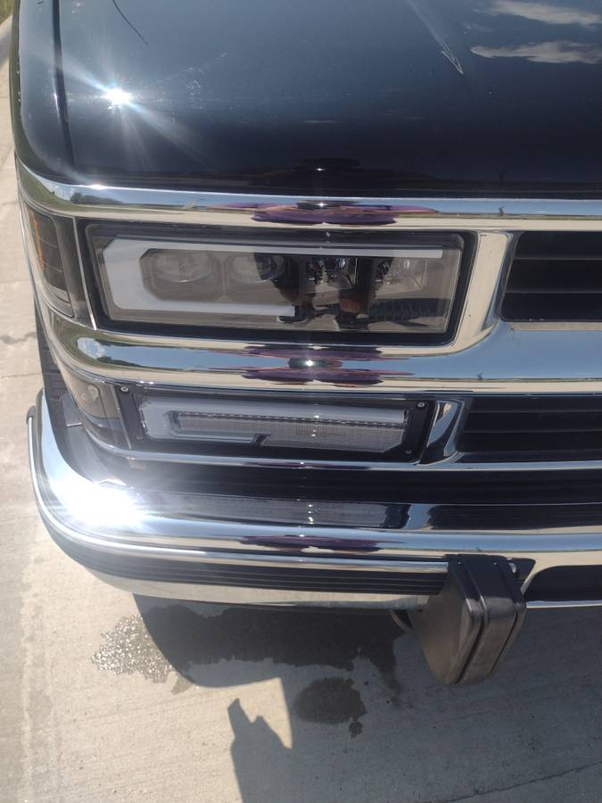 Chevy-1500-diesel-1995-black-10
