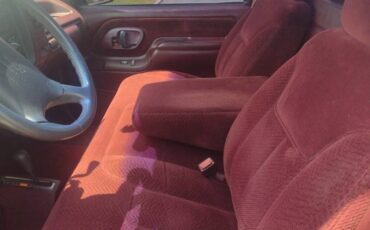 Chevy-1500-diesel-1995-black