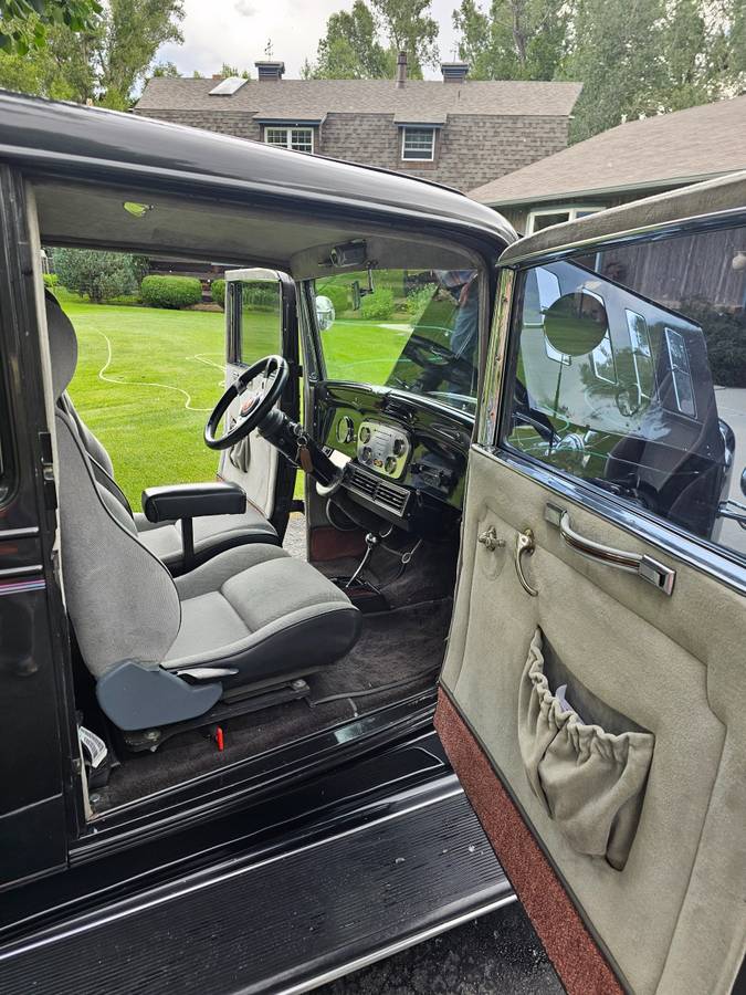 Chevy-1932-grey-17