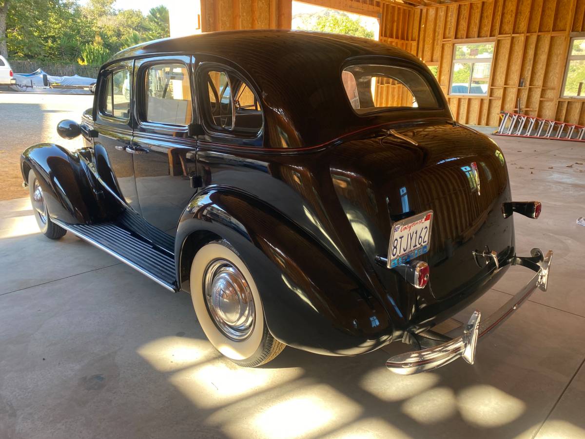 Chevy-1938-black-20