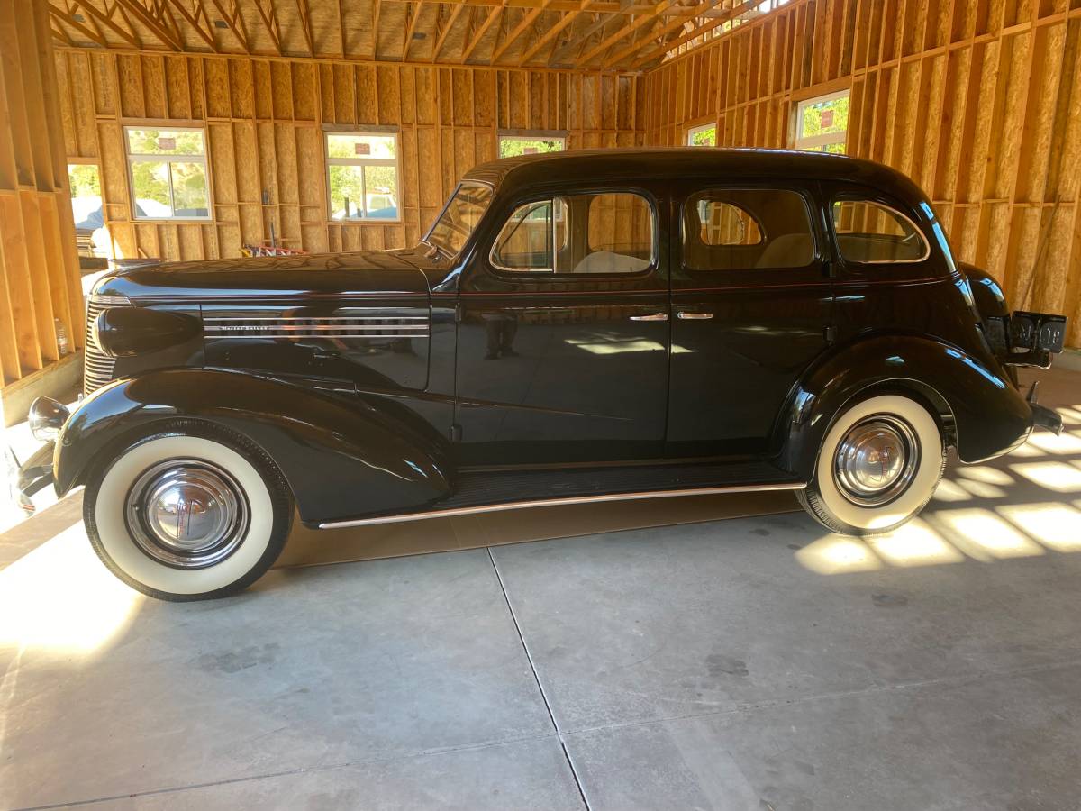 Chevy-1938-black-21