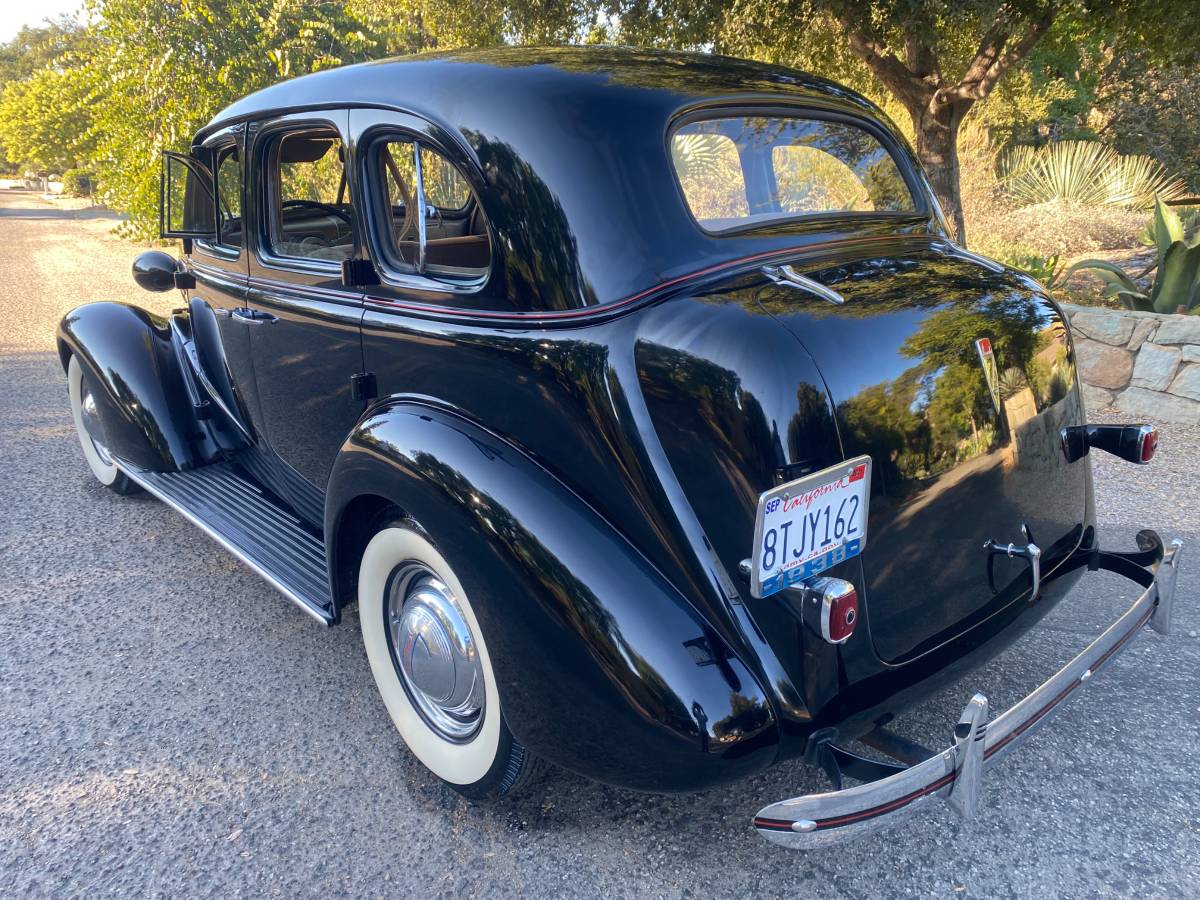 Chevy-1938-black-3