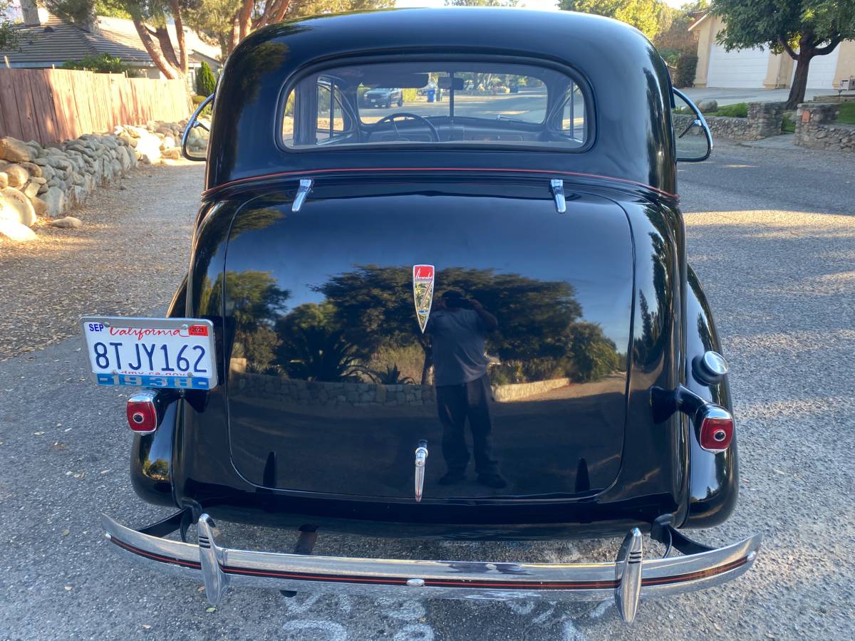 Chevy-1938-black-8