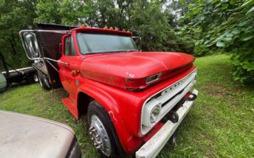 Chevy-1966-red-2