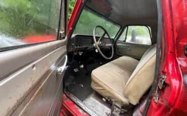 Chevy-1966-red-8