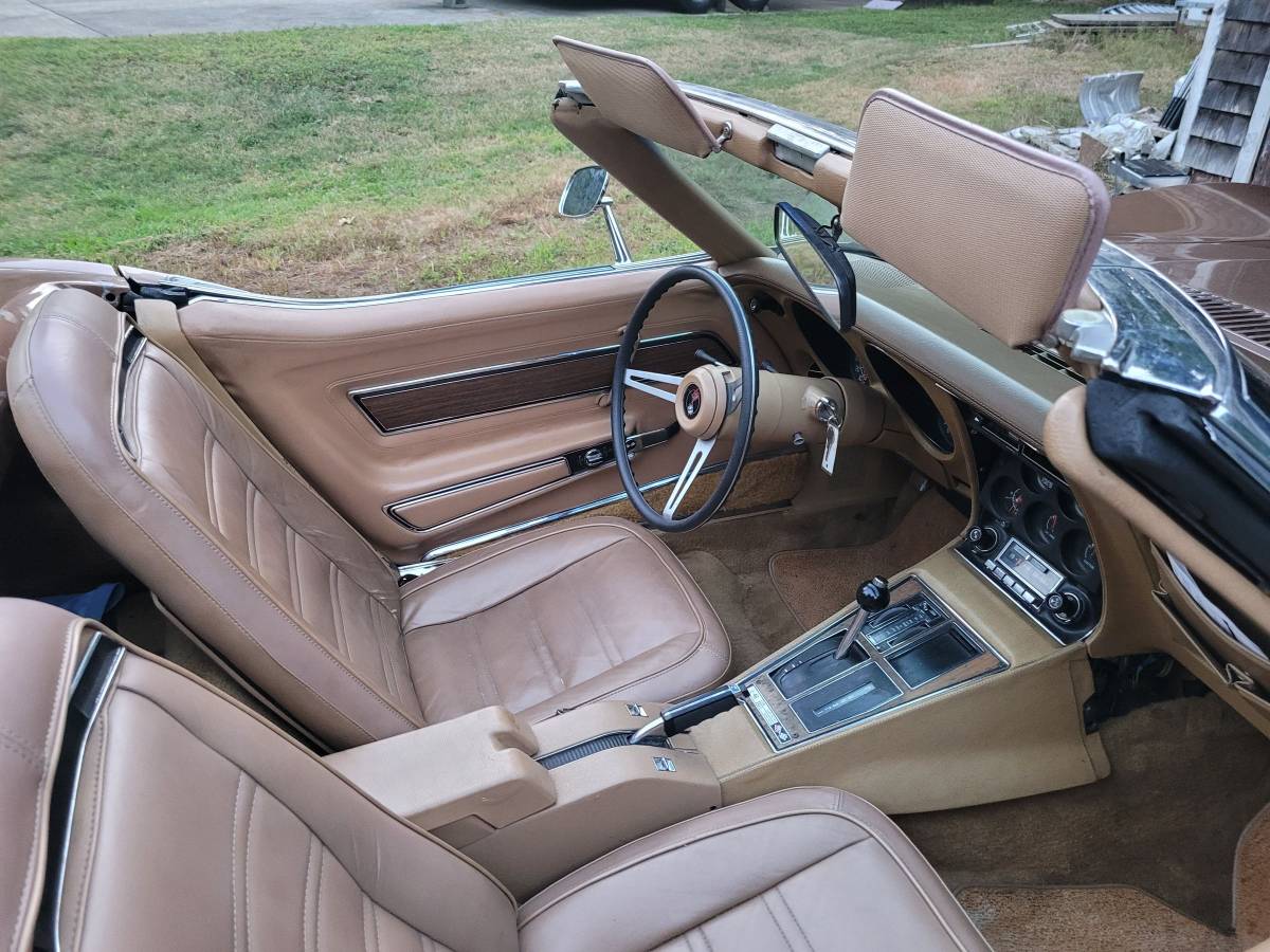 Chevy-1975-brown-9