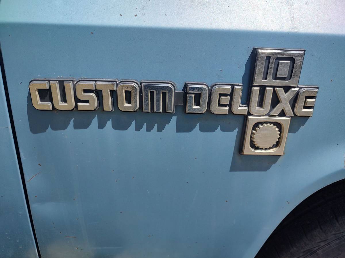 Chevy-1981-blue-11