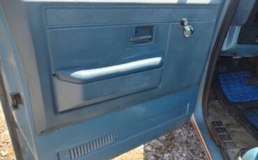 Chevy-1981-blue-7