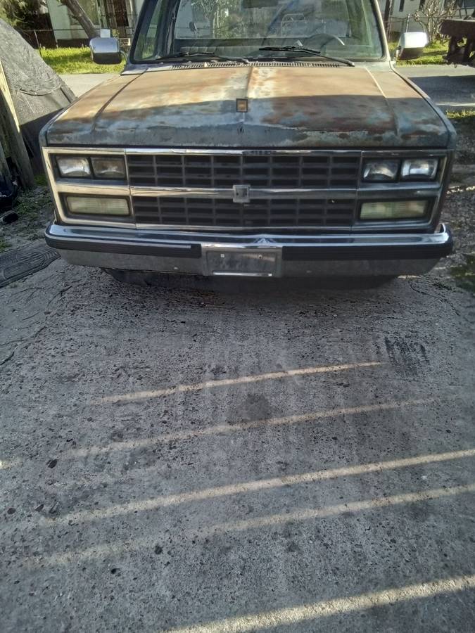 Chevy-1987-grey