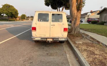 Chevy-1990-white-1