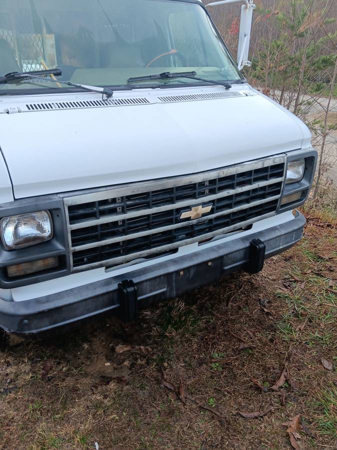 Chevy-1993-white-14