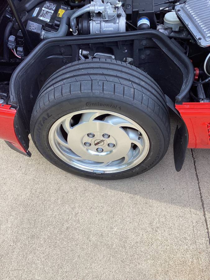 Chevy-1995-red-8