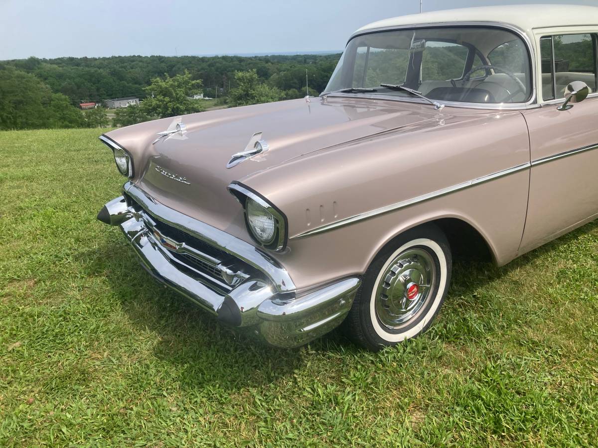Chevy-210-1957-10