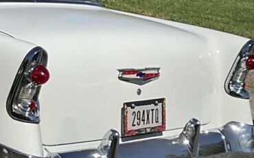 Chevy-210-sedan-1956-blue-5