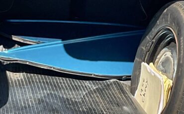Chevy-210-sedan-1956-blue-7